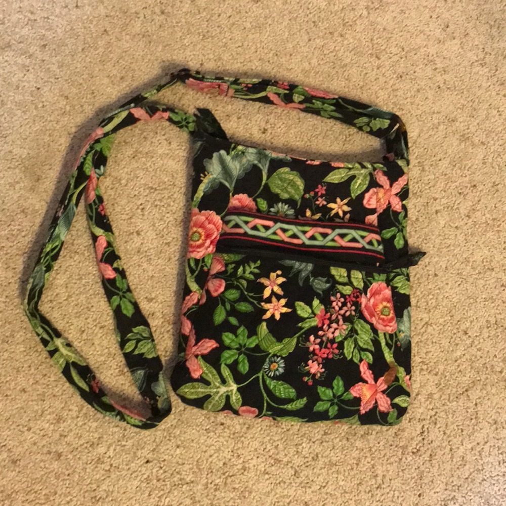 Vera Bradley crossbody purse